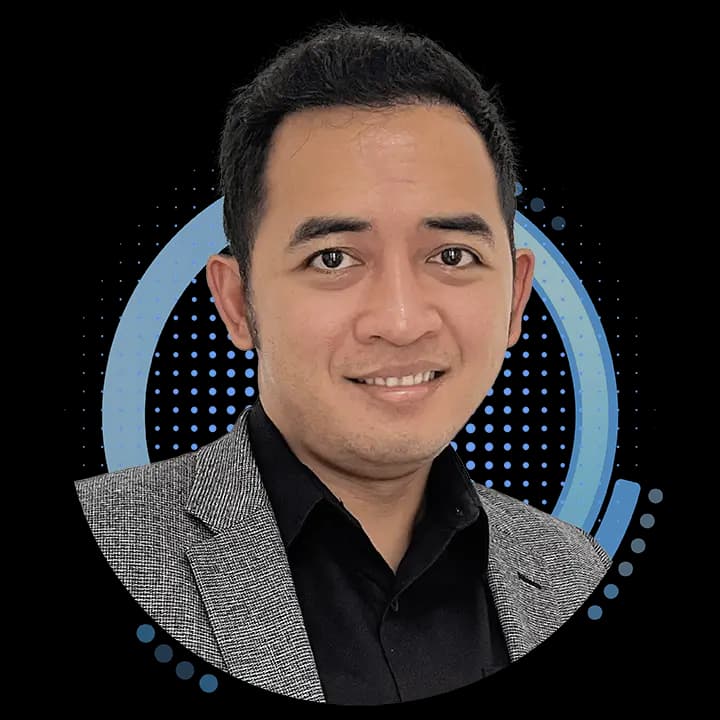 Dito Eka Cahya, Executive Chairman, Forum Satria AI, speaking at a previous SCALECON