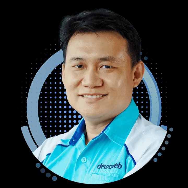 Edy Budiman, Founder & CEO Dewaweb, speaking at a previous SCALECON