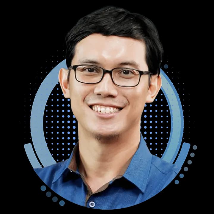M. Ilman Akbar, Founder, DailySEO.ID, speaking at a previous SCALECON