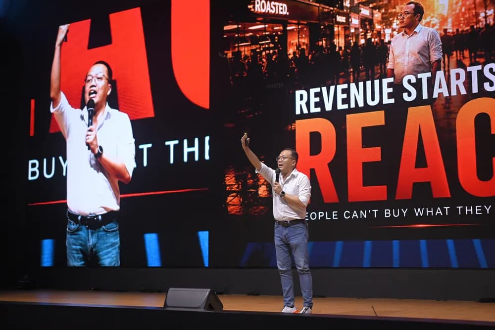 A session on turning attention into revenue at SCALECON Surabaya 2026